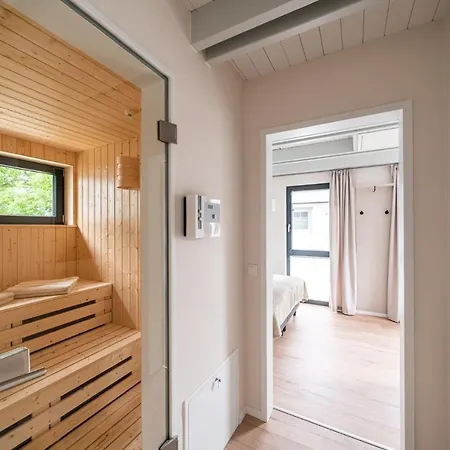 Holiday home Domizil Am Ostseewald - Haus Zaunwinde